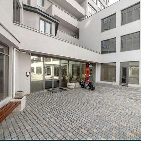 Gagarin Plaza Apartment Odessa Esterno foto