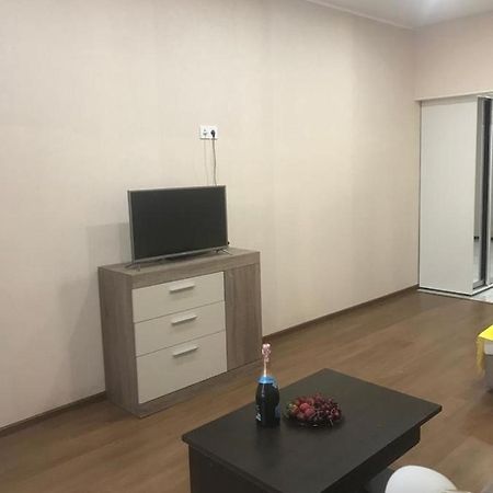 Gagarin Plaza Apartment Odessa Esterno foto
